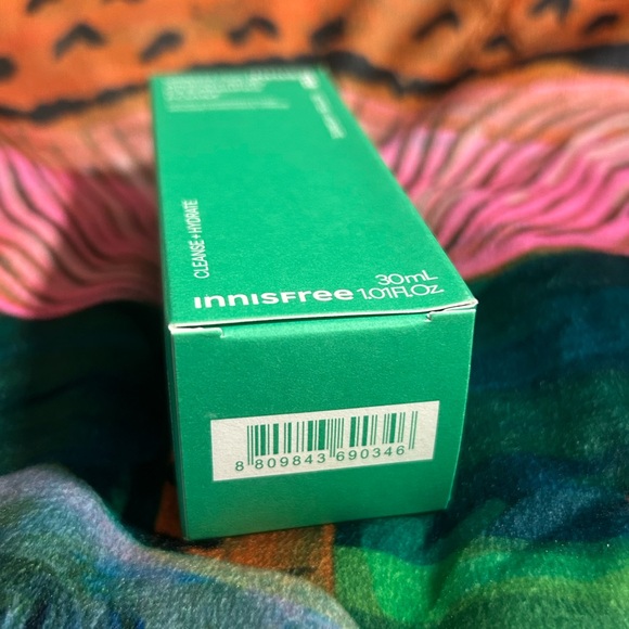 NWT Innisfree Green Tea Cleansing Foam 30mL - Picture 5 of 9